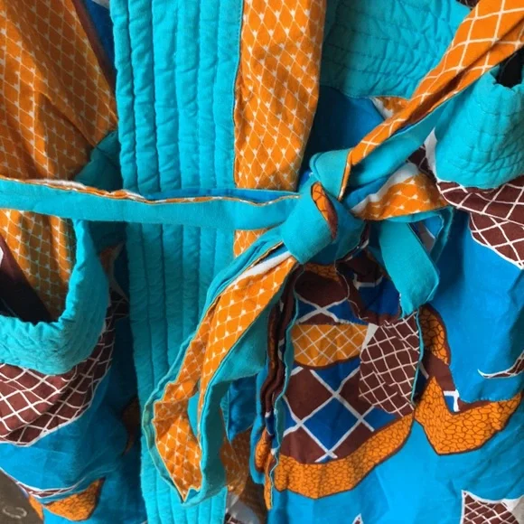 NFS/Gifted Vtg 70s Robe & Shorts Pajama Lounge Set Excellent Condition - Picture 6 of 10